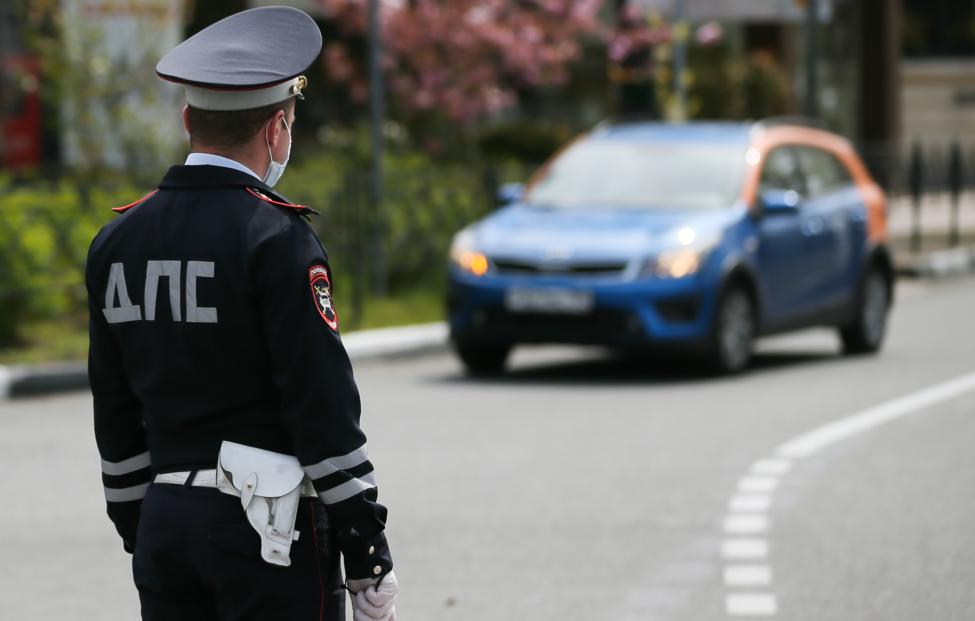 Госдума РФ увеличила штраф за отказ остановить машину