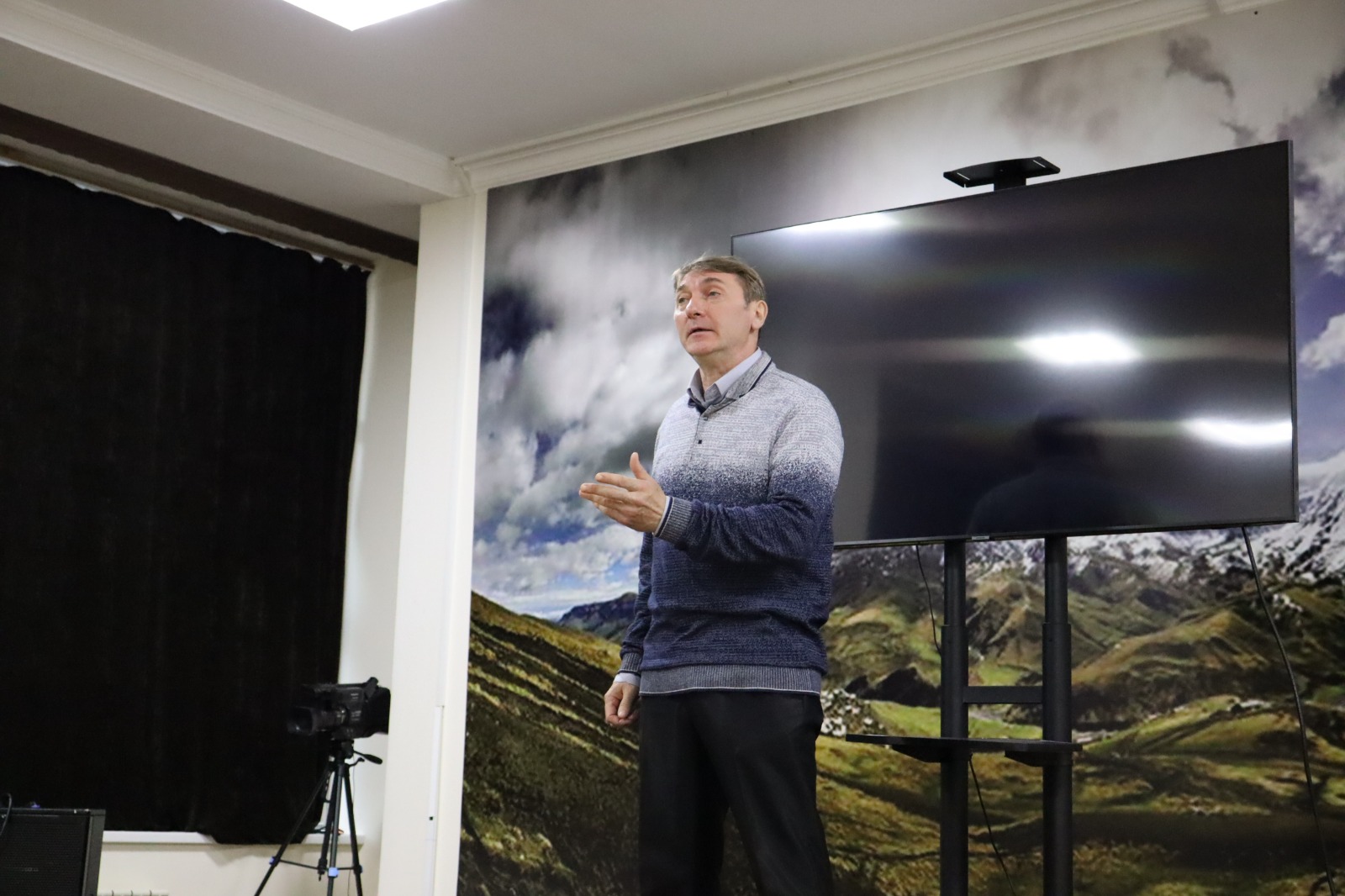 В Махачкале подвели итоги поэтического конкурса «Родина. Дружба. Семья»