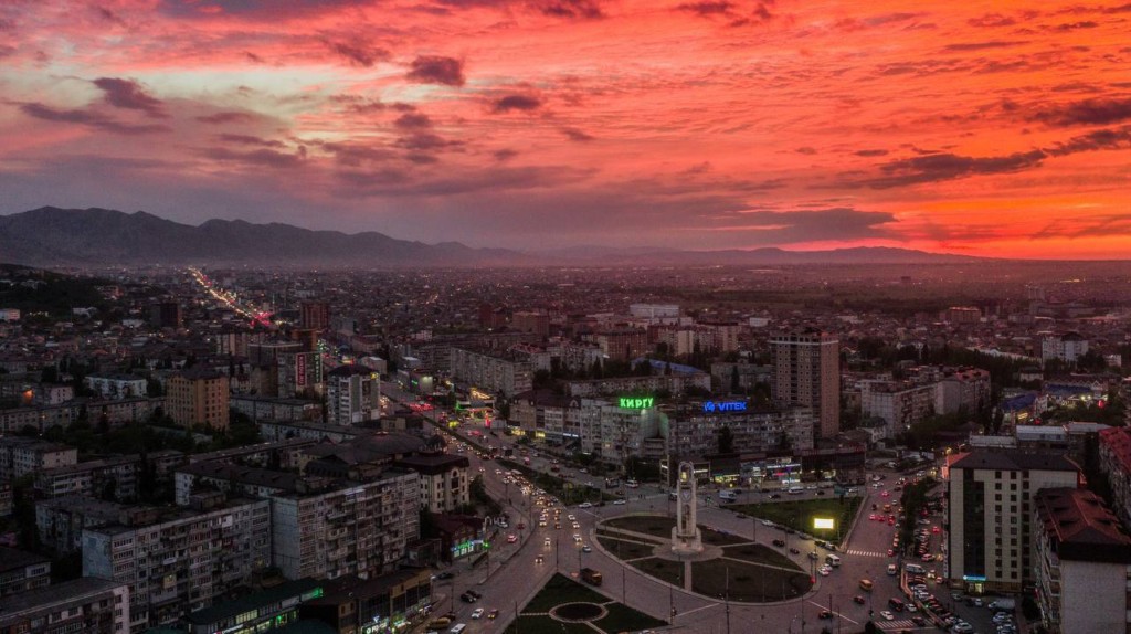 Проблему автомобильных пробок в Махачкале рассмотрят под руководством Сергея Меликова