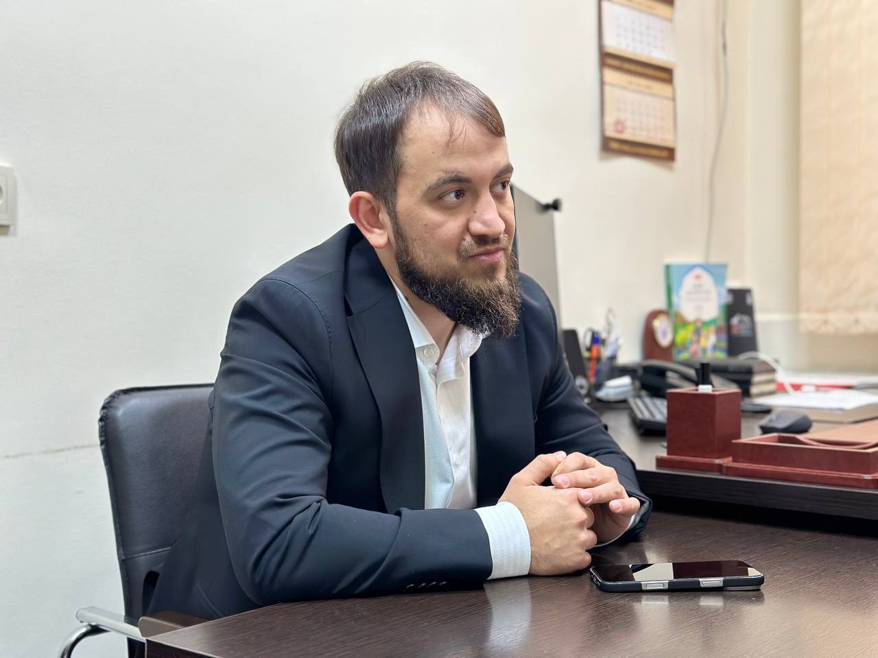 Руководитель ЦУР Дагестана поддержал предложение Сергея Меликова о запрете вейпов