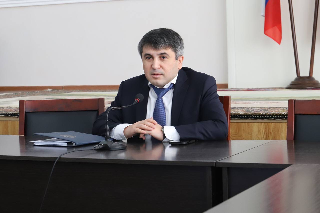 В Табасаранском районе рассмотрели ход отбора граждан на военную службу по контракту