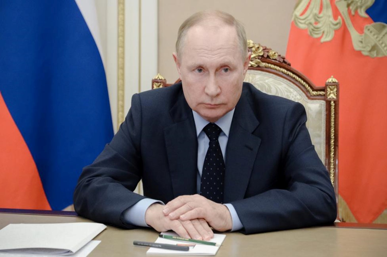 Владимир Путин поручил разработать проект Основ государственной языковой политики