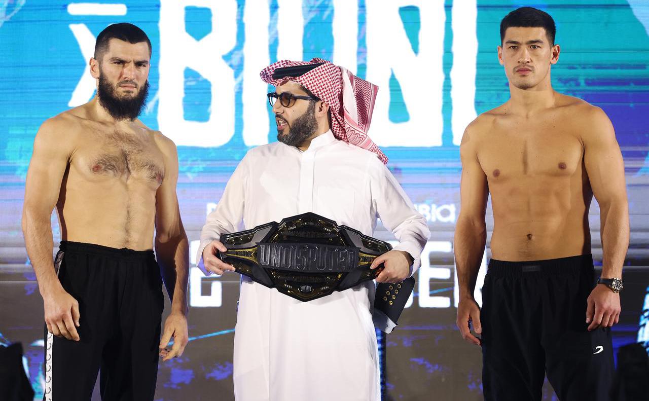 Артур Бетербиев – абсолютный чемпион мира среди профессионалов