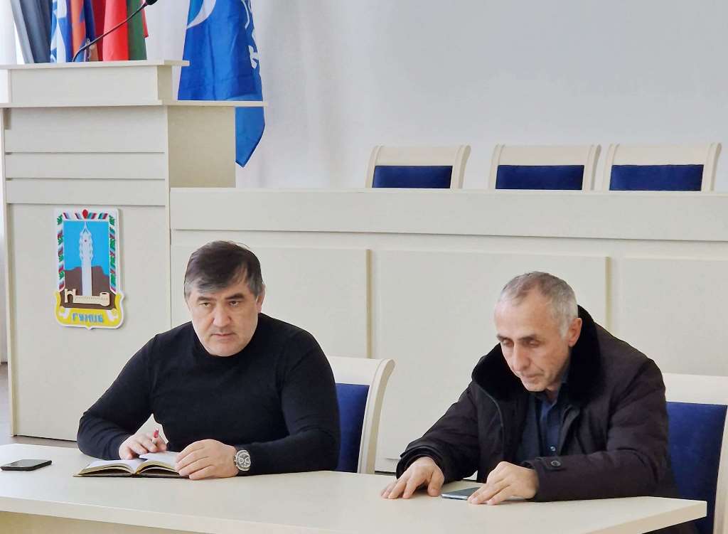 В Гунибском районе обсудили сокращение объектов незавершенного строительства