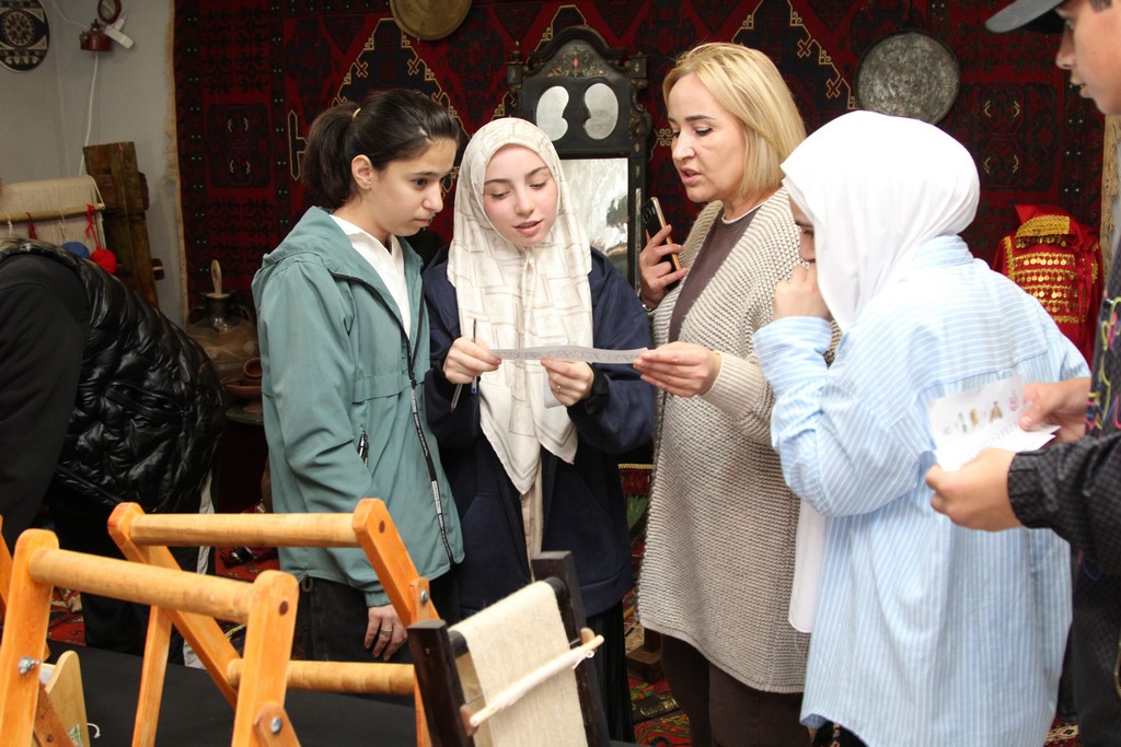 В Каспийске прошел этноквест «Арт-Телеком» в честь Дня народного единства