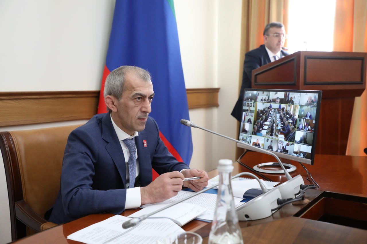 Ряд актуальных вопросов обсудили на заседании Правительства Дагестана