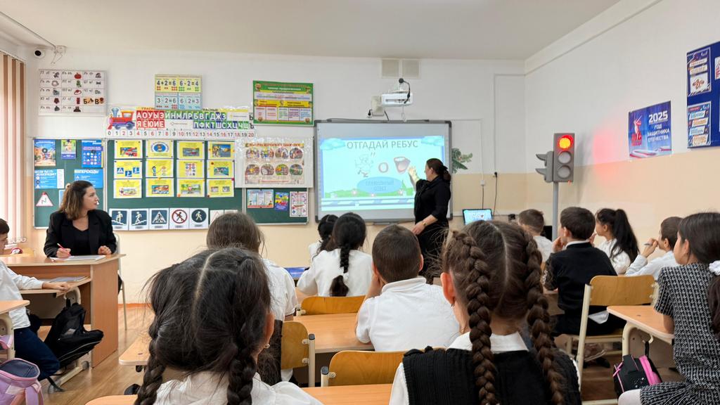 В Сергокалинском районе состоялась познавательная игра «Юный друг ДПС»