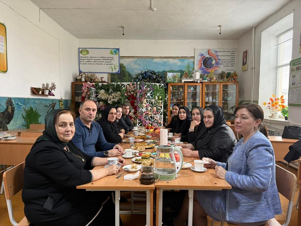 «Родной земле, как матери, верны…»