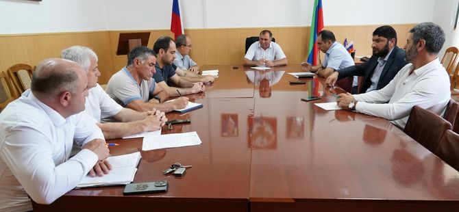 Подготовку к 90-летию муниципалитета обсудили в Хивском районе