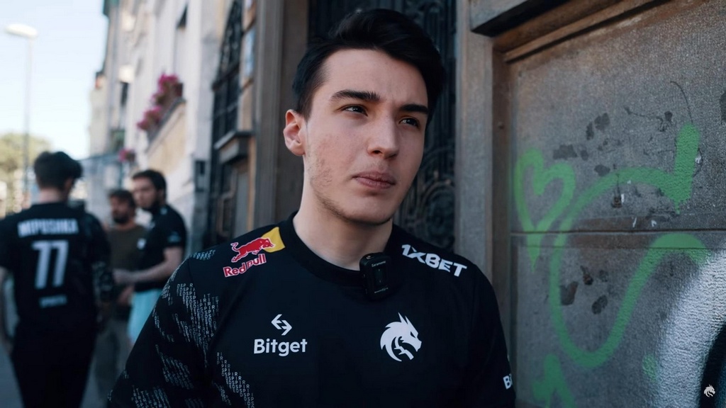 Киберспортсмен Магомед Халилов победил на международном турнире по Dota 2