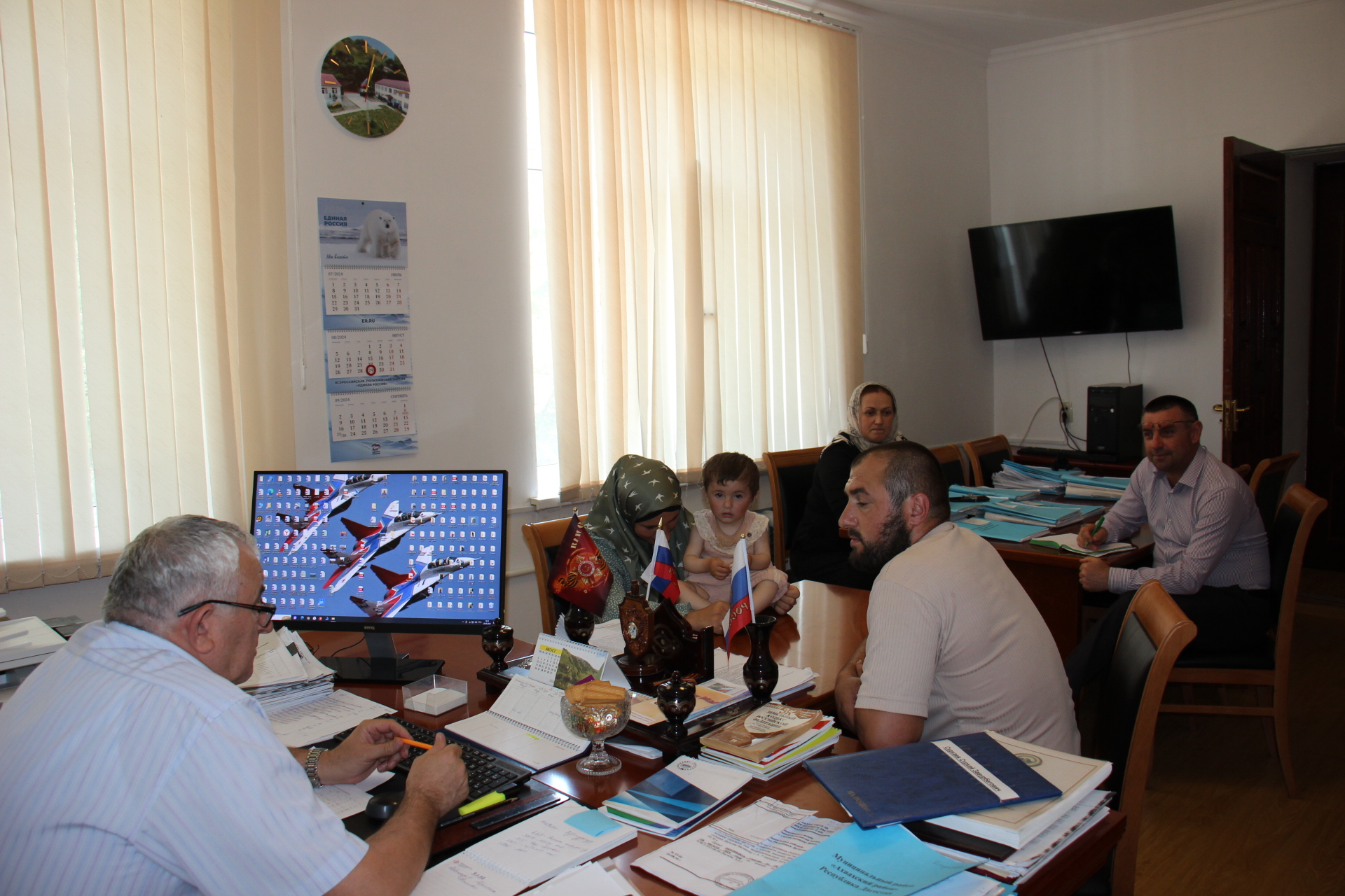 Глава Ахвахского района встретился с участником СВО