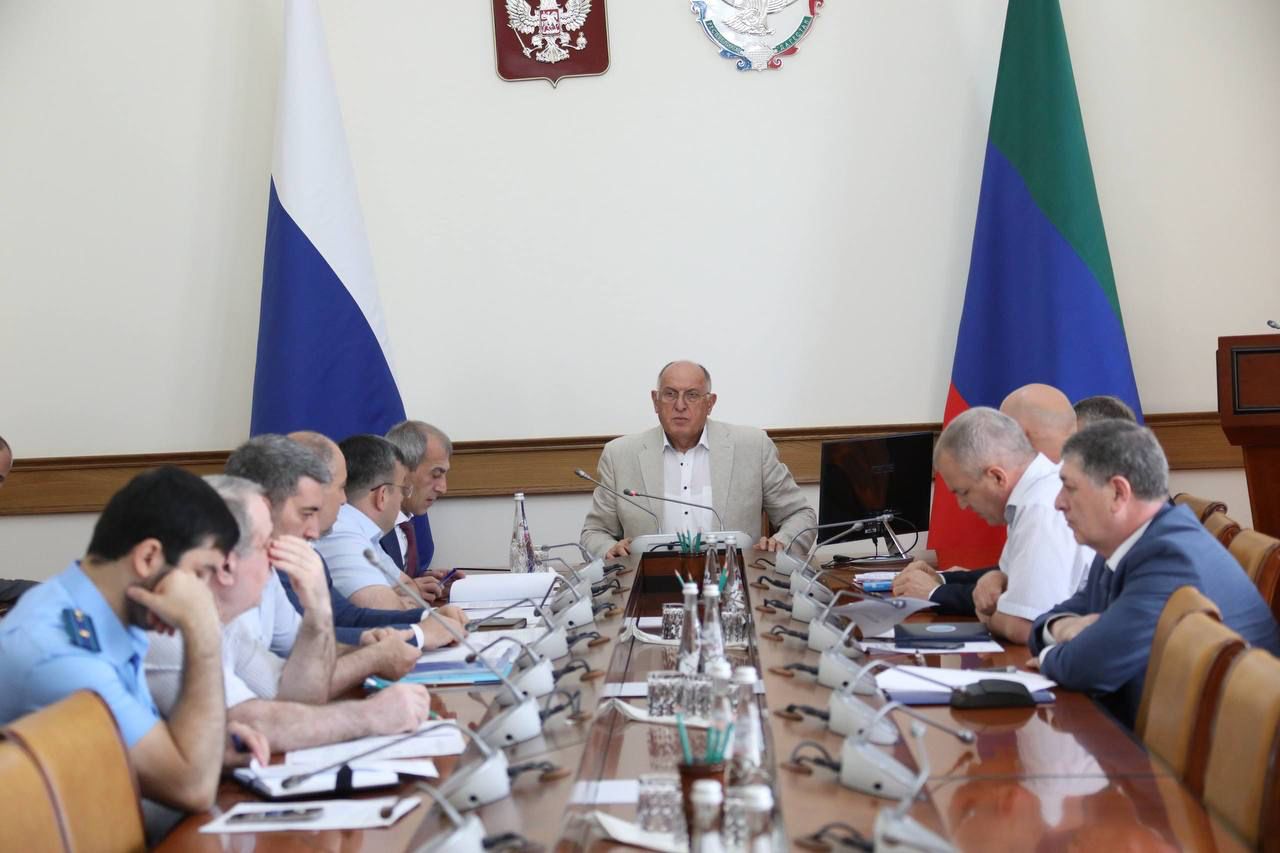 В Дагестане продолжается работа по снижению уровня теневой занятости