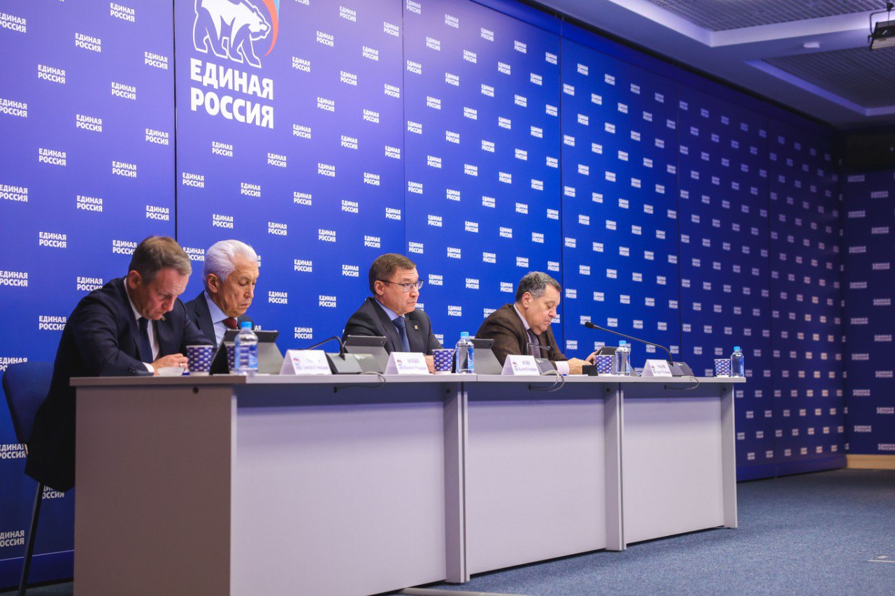 ЕР выступила с призывом о расширении программ поддержки физкультуры и спорта