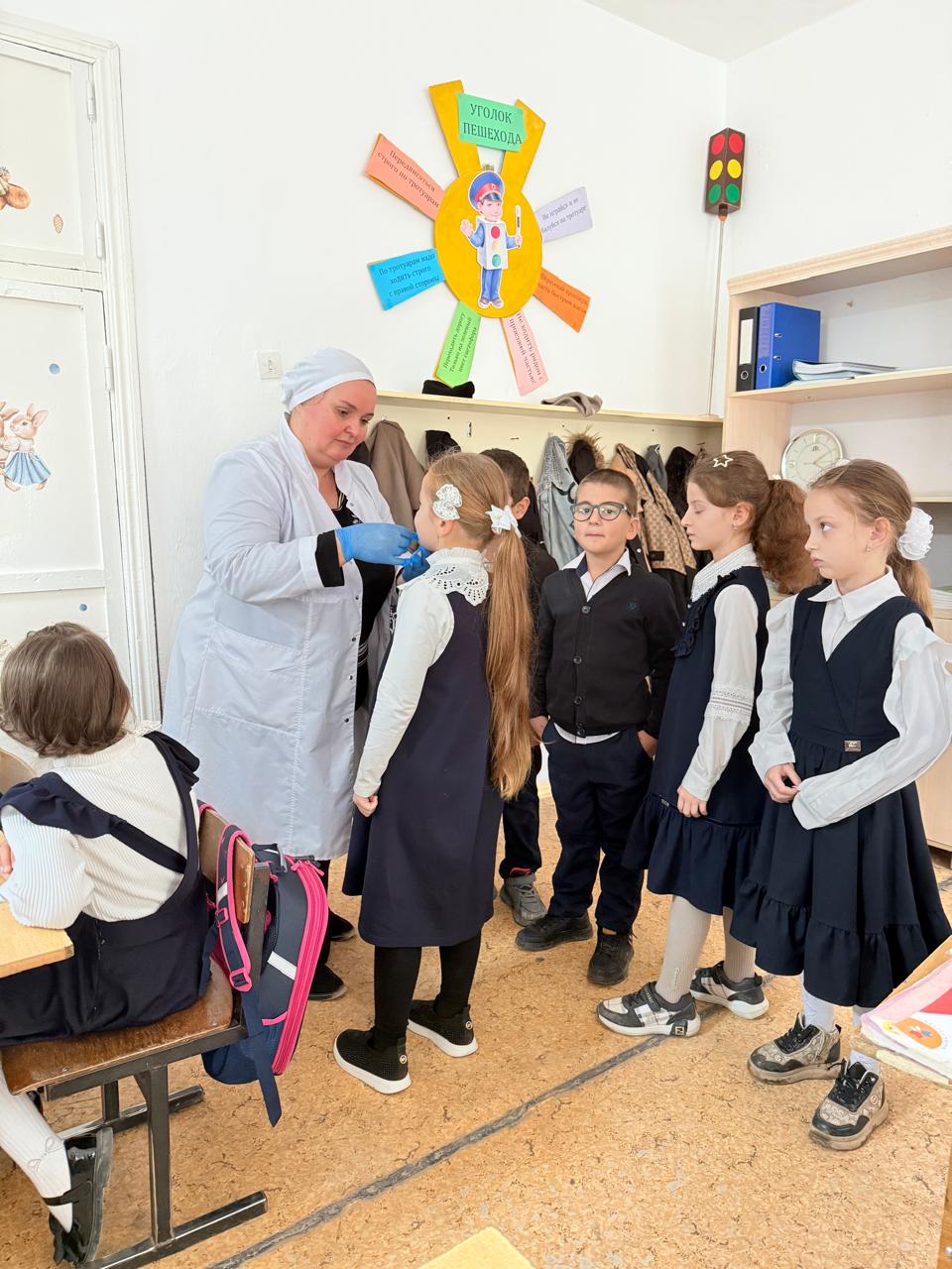 В Хасавюртовском районе проходит кампания по предупреждению о последствиях для здоровья детей без иммунизации от кори и полиомиелита