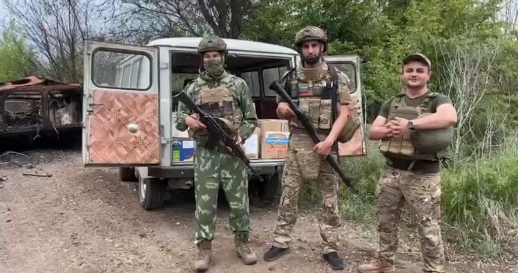 Бойцам СВО передали автомобиль «УАЗ» из Сулейман-Стальского района