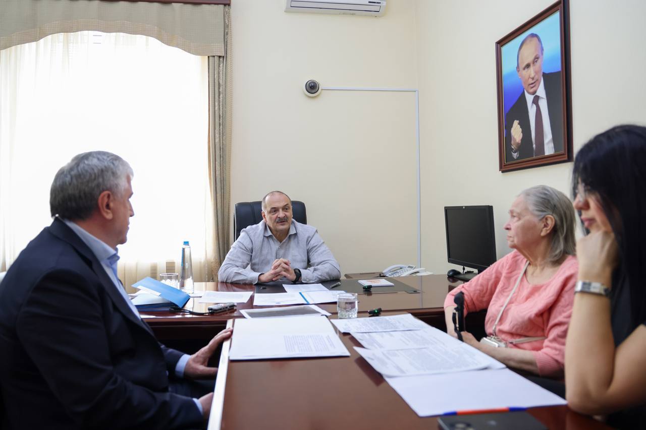 Сергей Меликов провел личный прием граждан