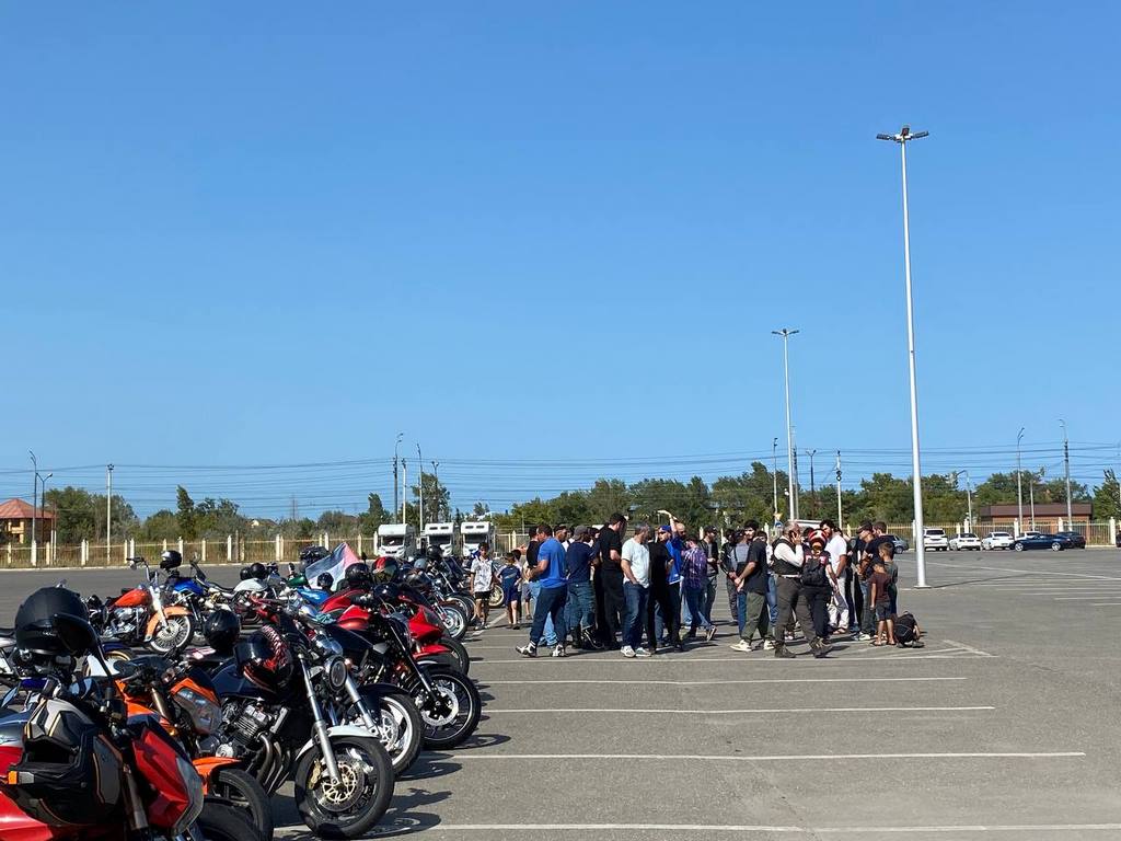 Сообщество байкеров Дагестана провело благотворительную акцию для детей Палестины