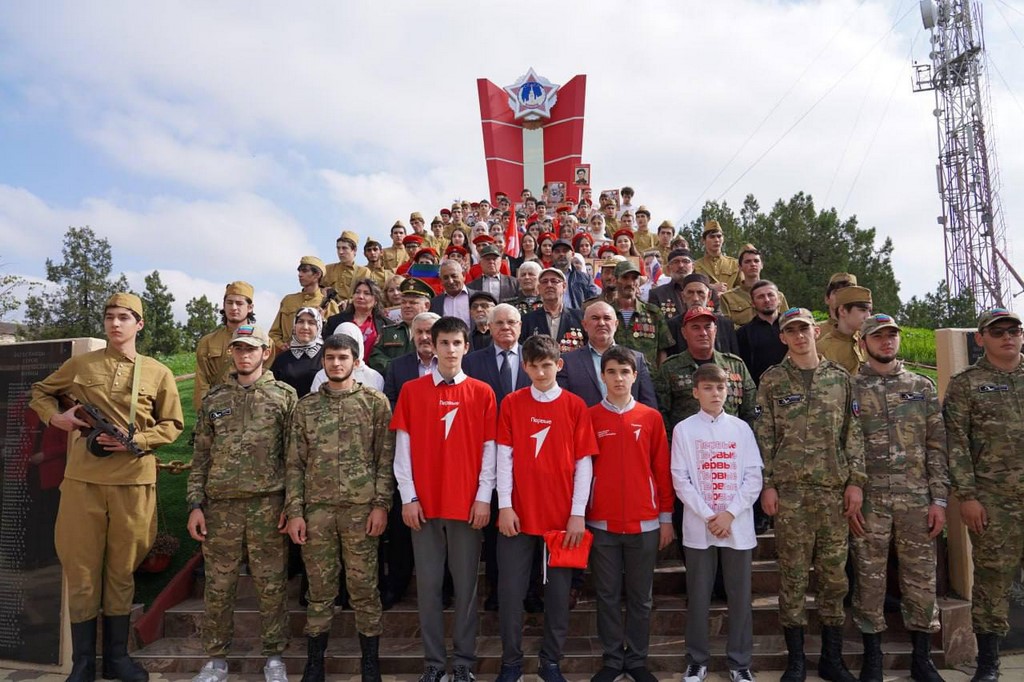 В Хасавюрте отметили День памяти героев Битвы за Кавказ