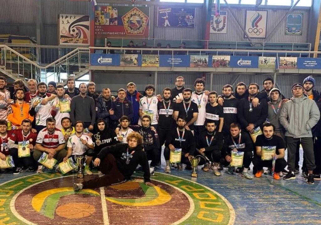 Избербаш принял Чемпионат Дагестана по футзалу