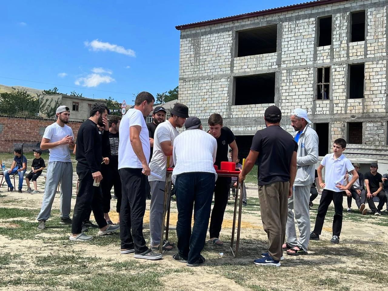 Первенство по национальным видам спорта прошло в Левашинском районе