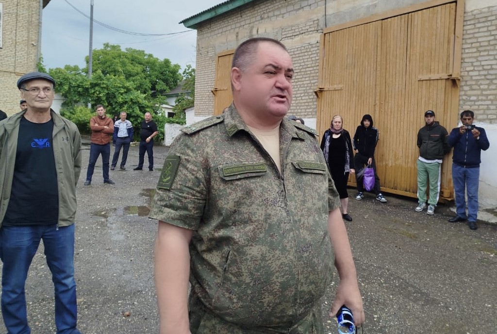 В Буйнакске состоялись проводы в армию призывников