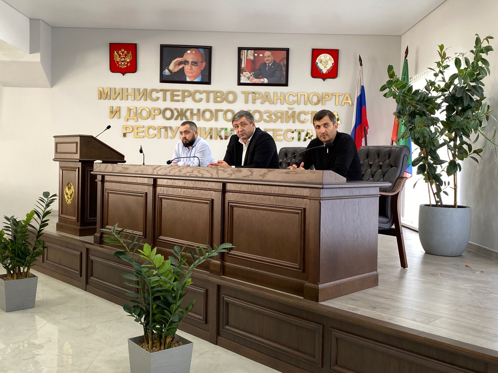 В Дагестане прошел «Диалог без галстука» для студентов Автомобильно-дорожного колледжа