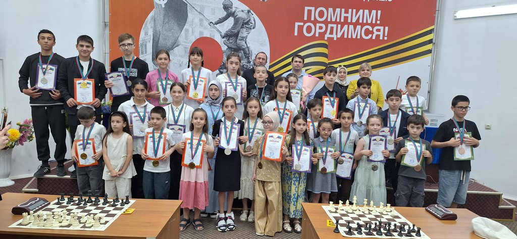 Определены лучшие шахматисты по итогам Первенства Дагестана