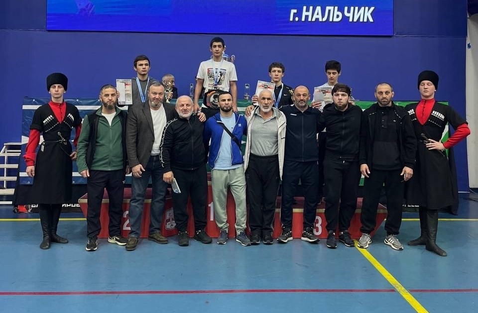 Еще восемь медалей выиграли дагестанские вольники на турнире в Нальчике