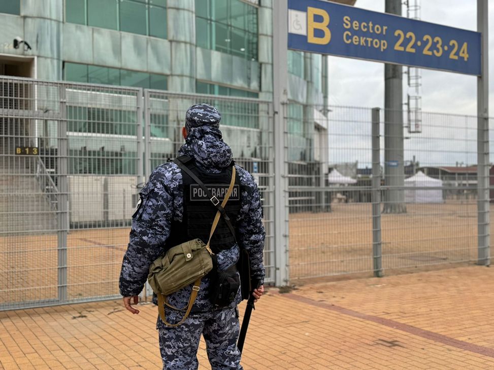 В Дагестане росгвардейцы обеспечили безопасность футбольного матча Российской премьер-лиги