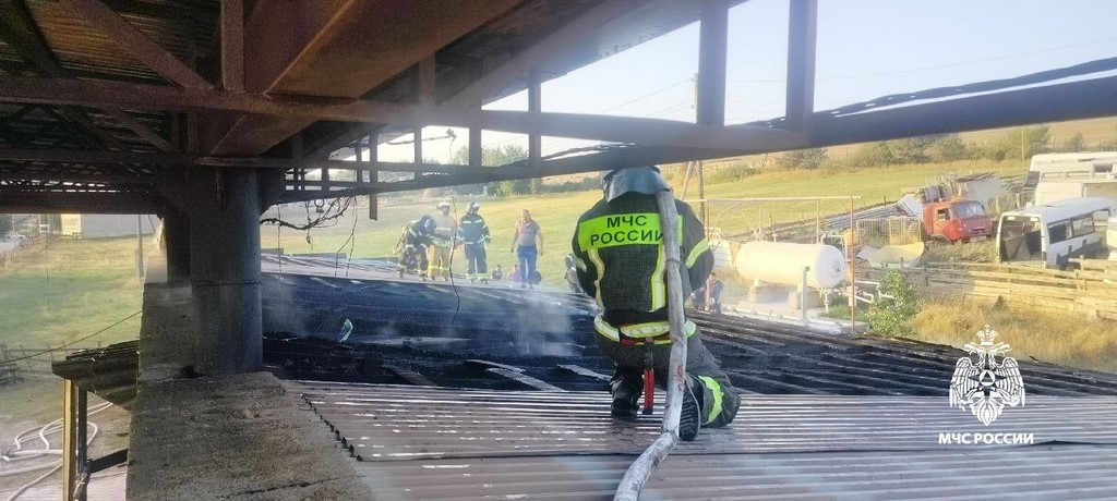 Дагестанские огнеборцы за неделю потушили 88 пожаров