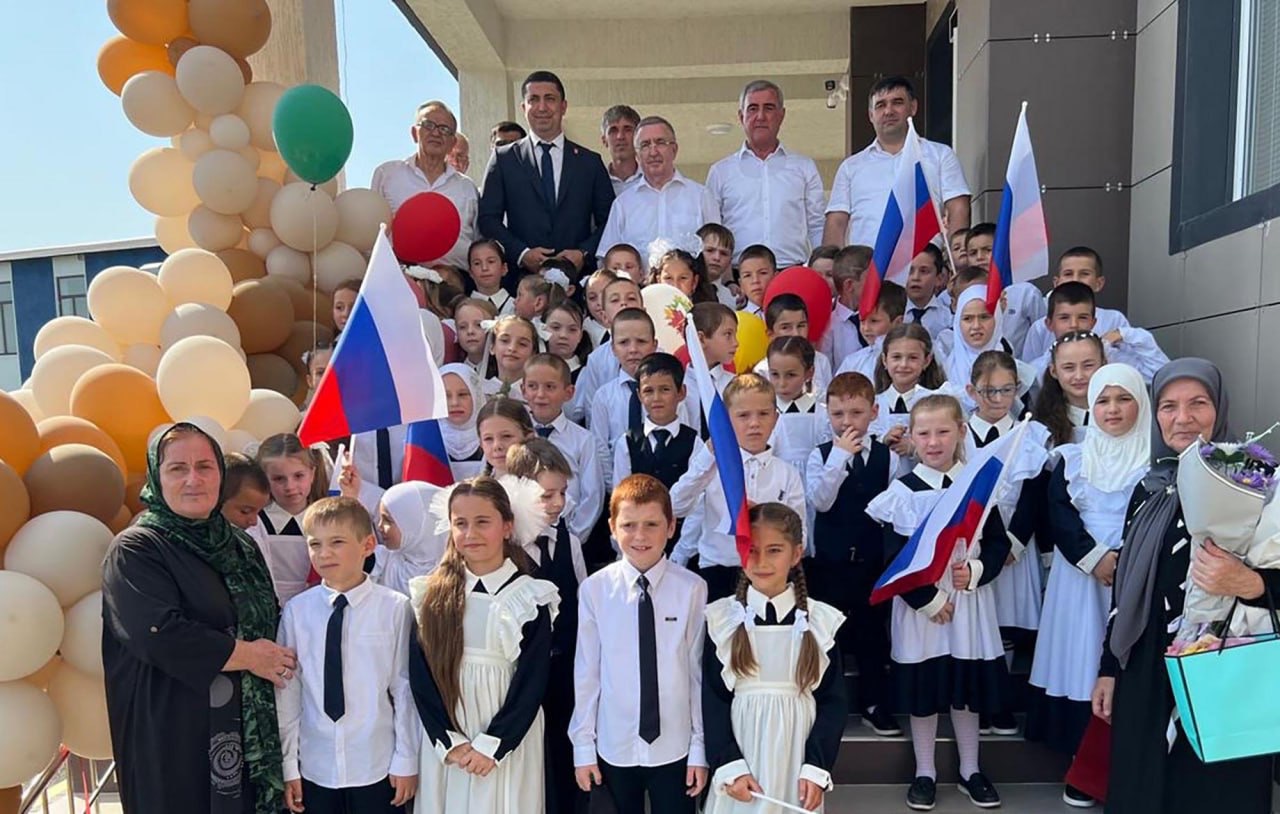 Новая школа открылась в селе Советском Хасавюртовского района