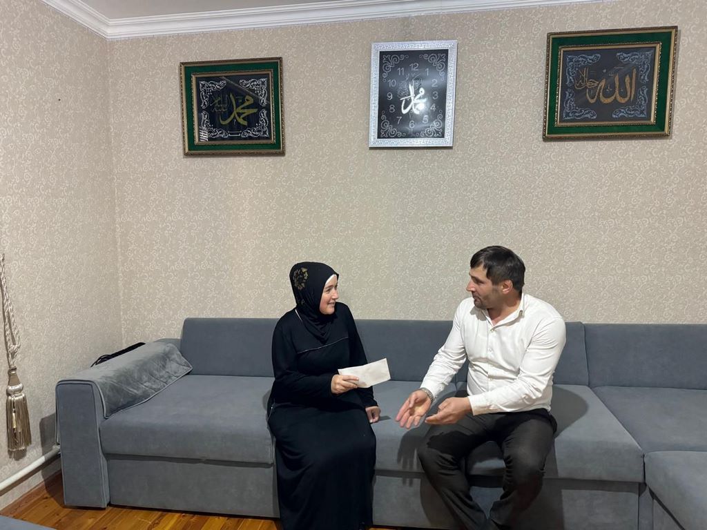 Соцработники Минтруда РД оказали поддержку семьям участников СВО в Цунтинском районе