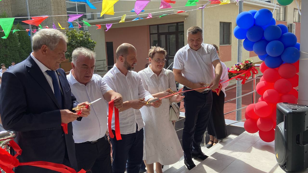 В Махачкале прошло торжественное открытие нового корпуса лицея №22