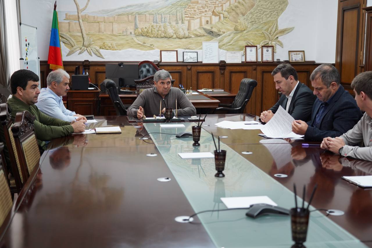 В Дербенте по адресной программе расселят жильцов из более 300 аварийных помещений