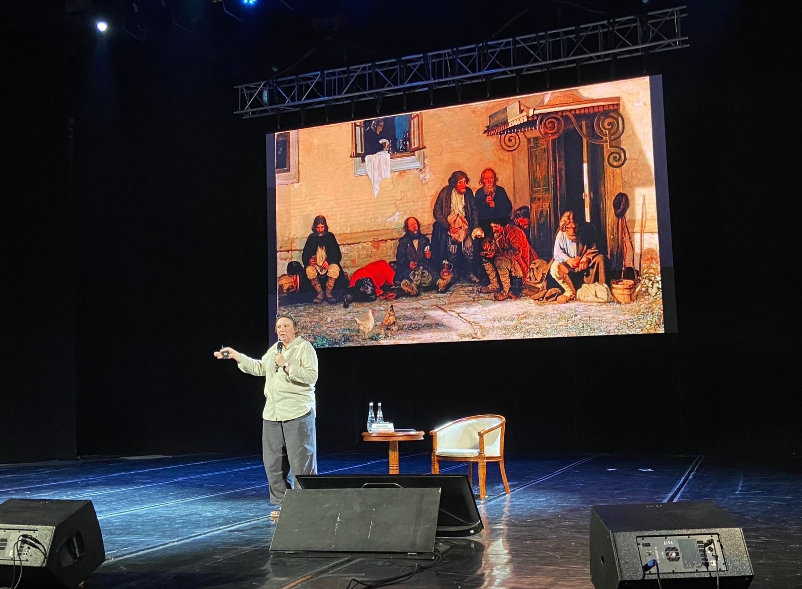 Лекция «Как научиться понимать искусство» состоялась в Махачкале