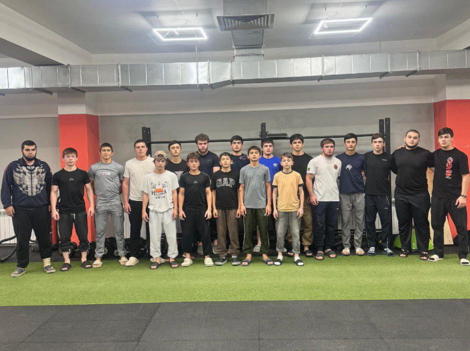 Тяжелоатлеты Дагестана готовятся к Первенству России