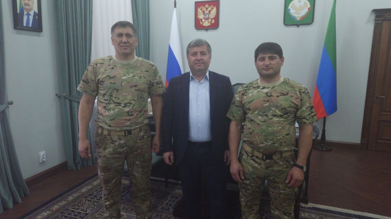 Двое сотрудников Минфина РД отправляются на СВО добровольцами