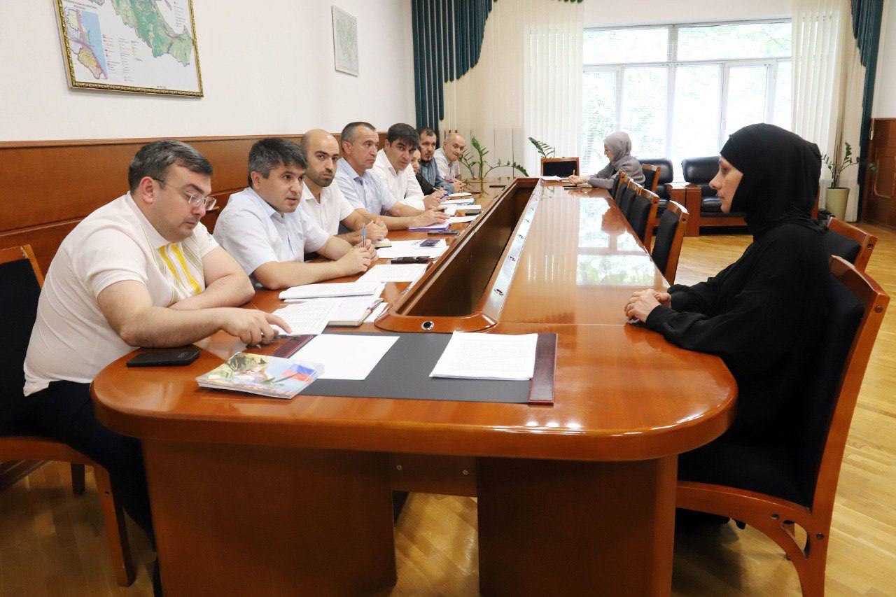 Магомедзагид Кихасуров провел выездной приём граждан в Табасаранском районе