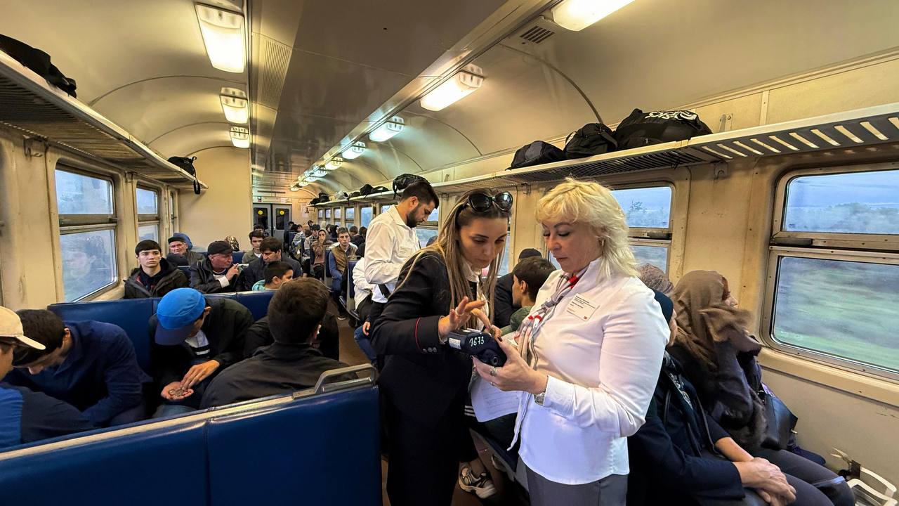 В Дагестане провели мониторинг пассажиропотока на электричке «Махачкала – Хасавюрт»