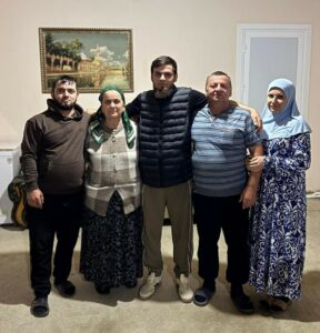 За ратную службу…