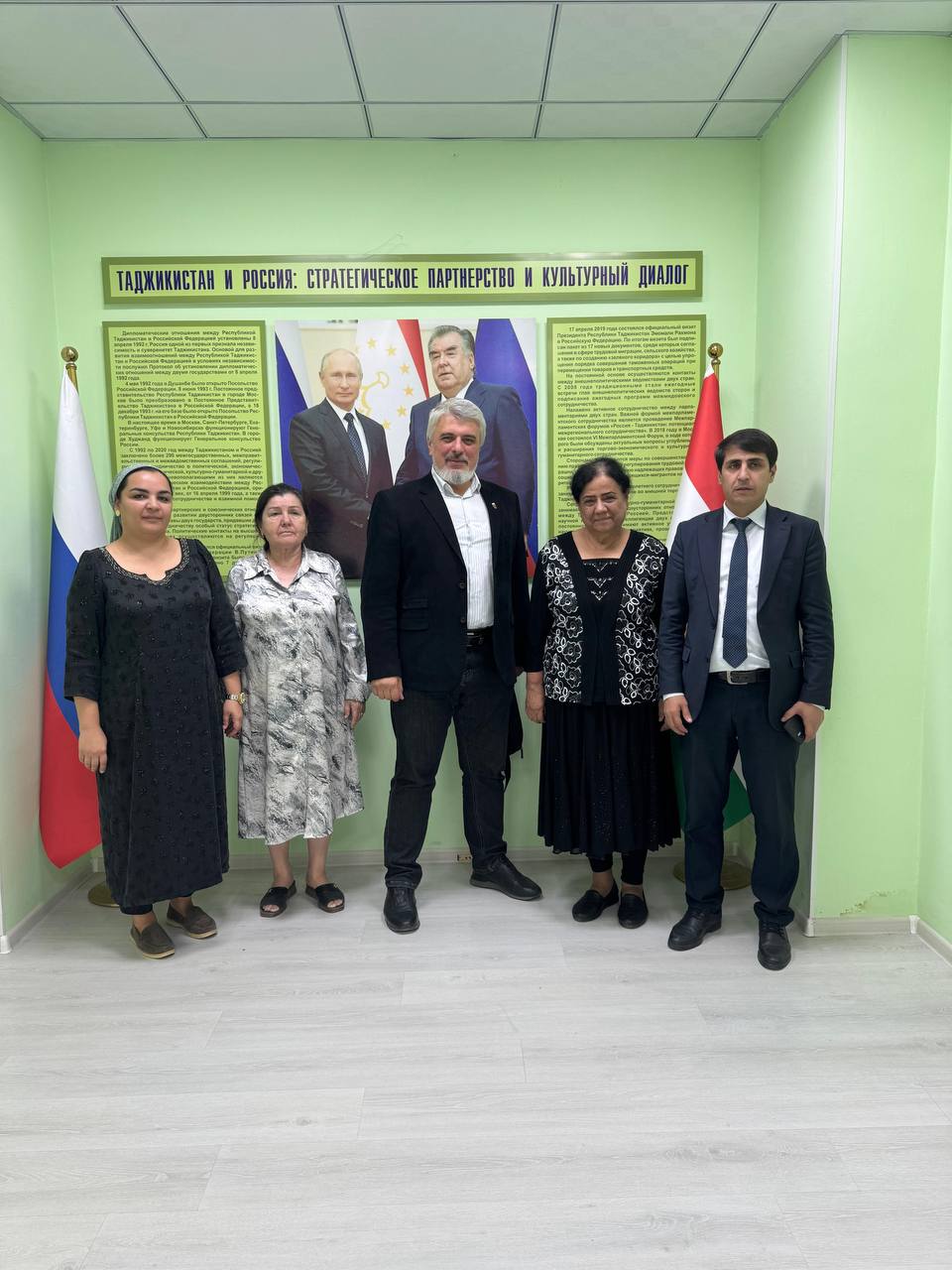 Дагестанская делегация приняла участие в XIII Международной книжной выставке