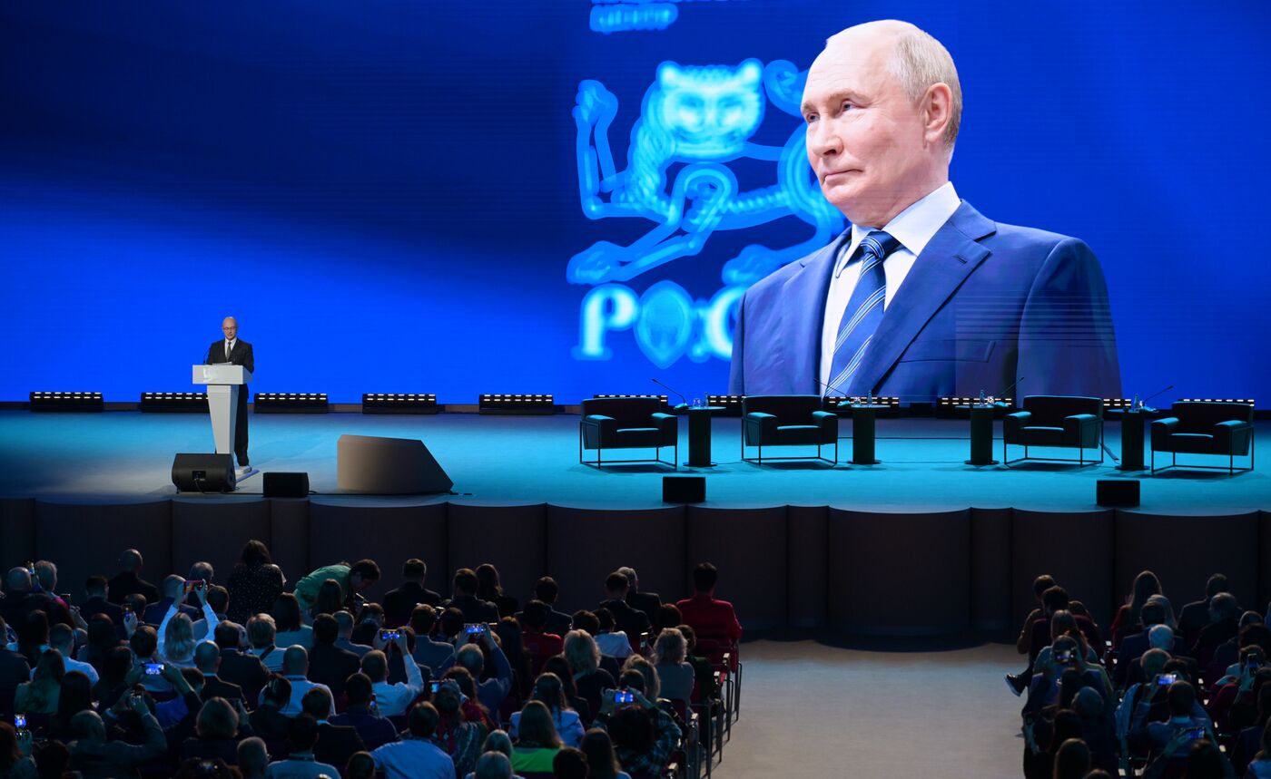 Более 6000 человек из 101 страны собрал симпозиум «Создавая будущее» в Москве