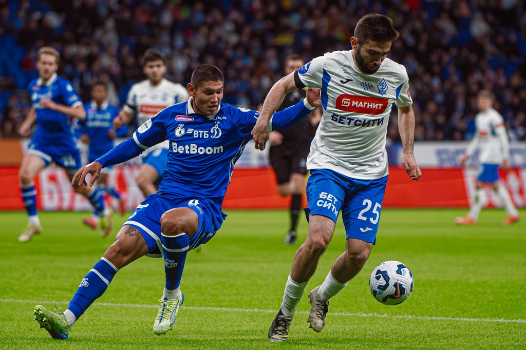 «Динамовское» дерби состоится сегодня на «Анжи-Арене»