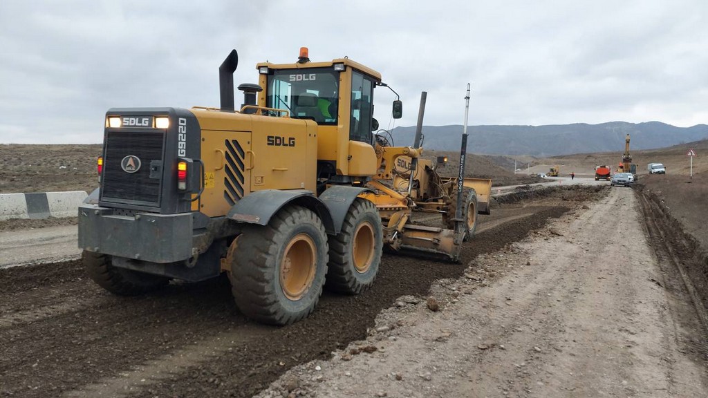 В Дагестане в рамках нового нацпроекта проводится ремонт автодорог