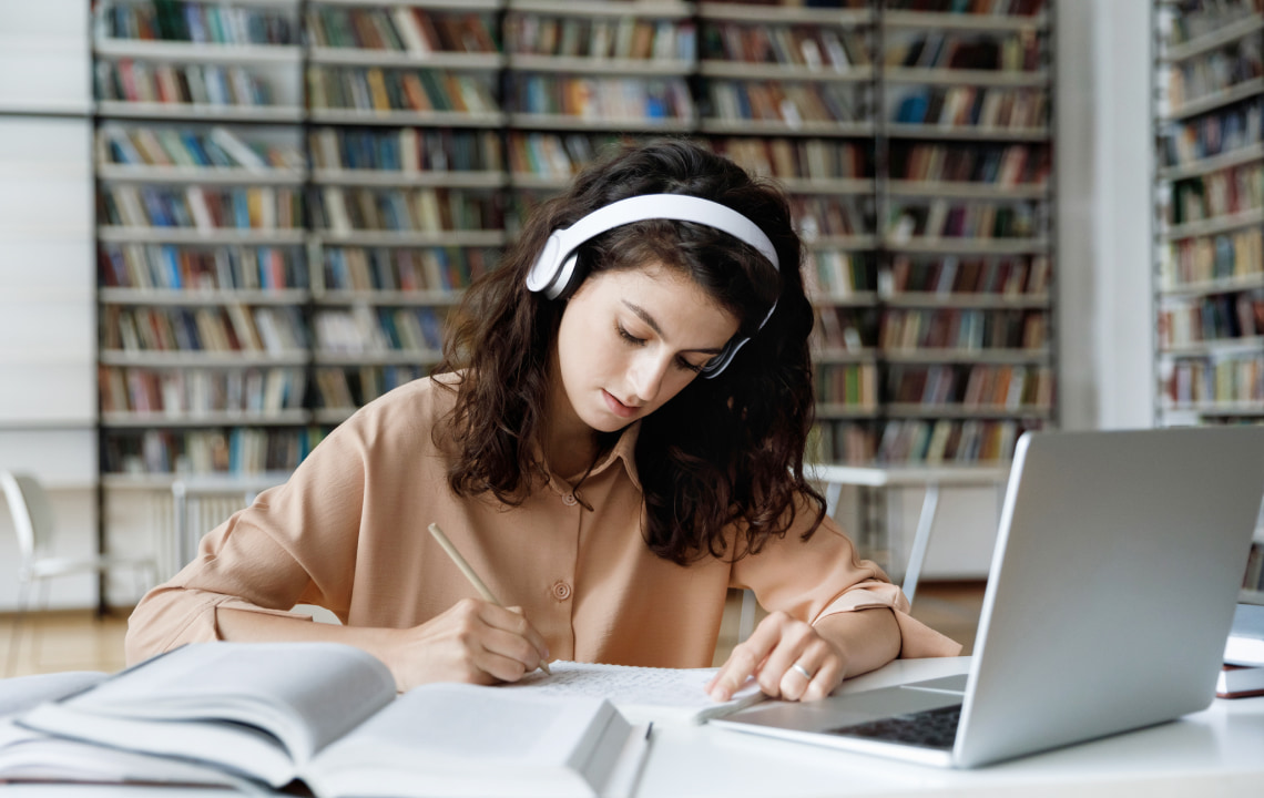 Путь к вузу мечты: абитуриенты республик СКФО всё чаще выбирают образовательные кредиты