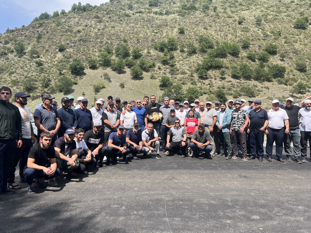 Муслима Гаджимагомедова чествовали в Тляратинском районе