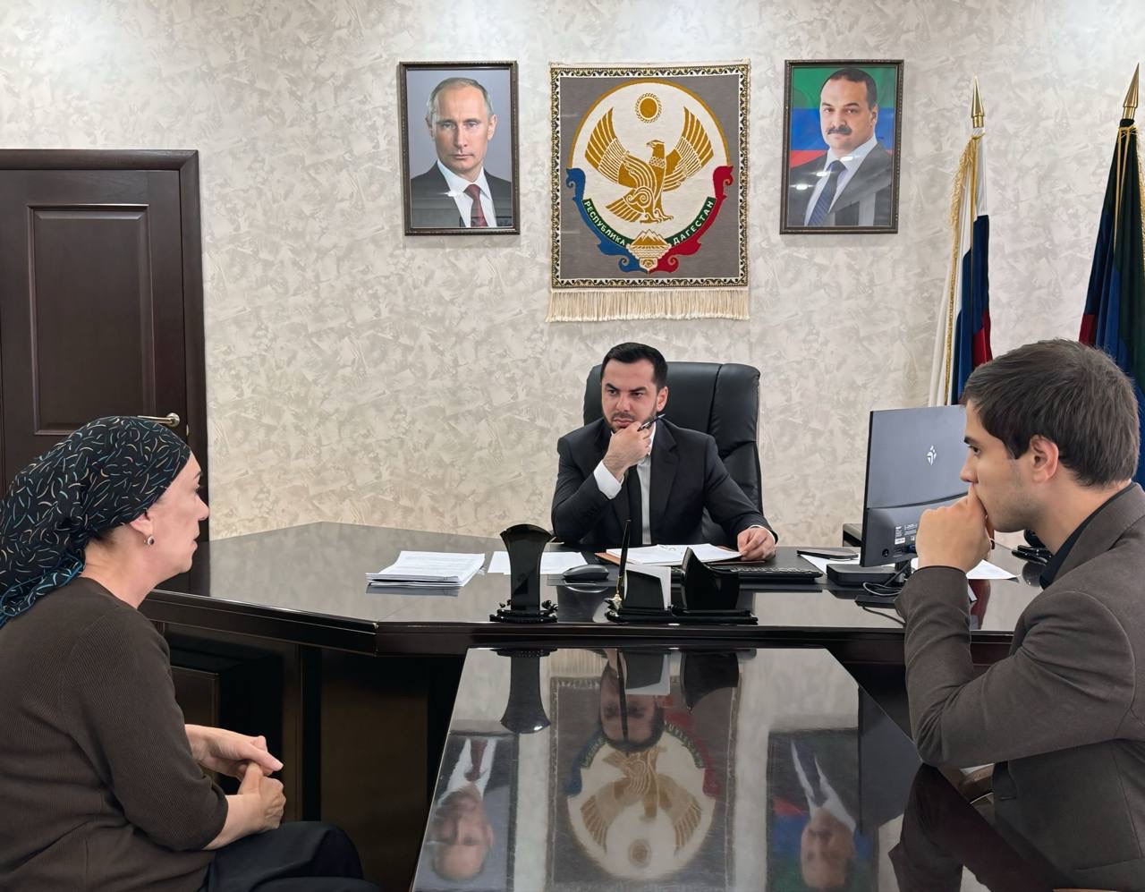 Глава Южно-Сухокумска провел личный прием граждан