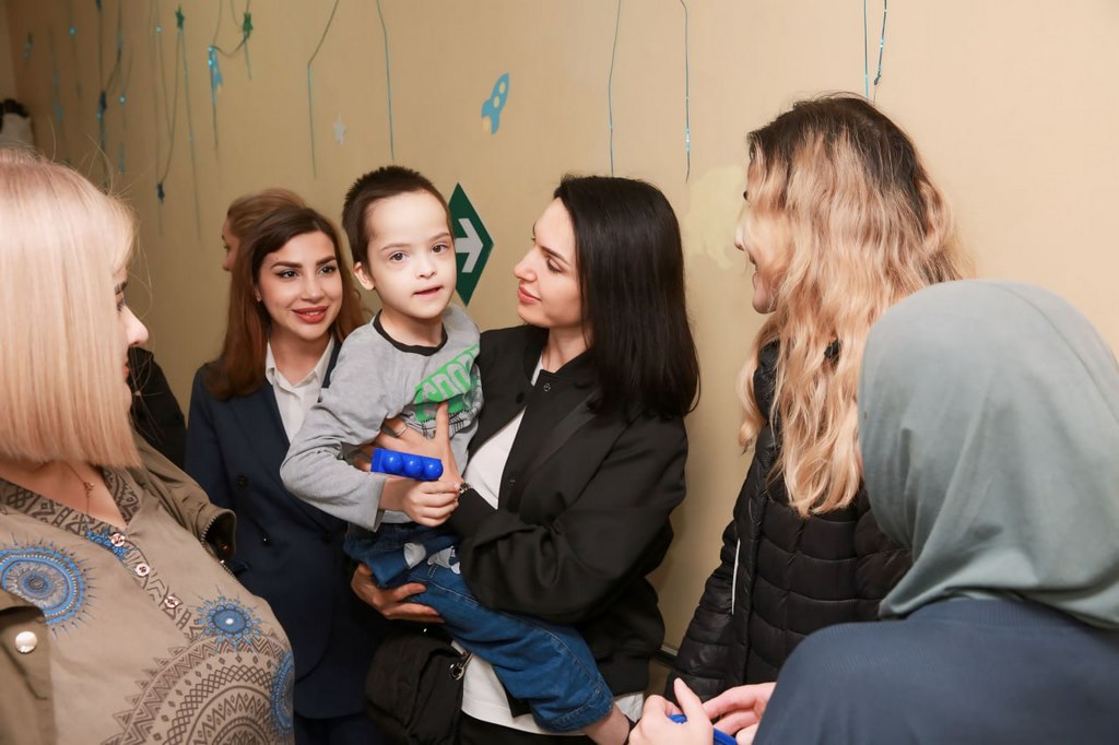 Сотрудники ТФОМС РД посетили дом-интернат «Забота»