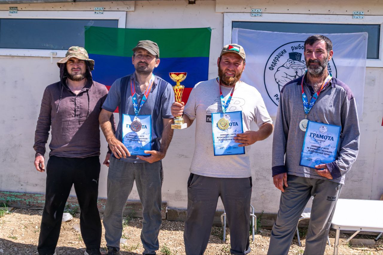 День рыбака в Махачкале отметили турниром