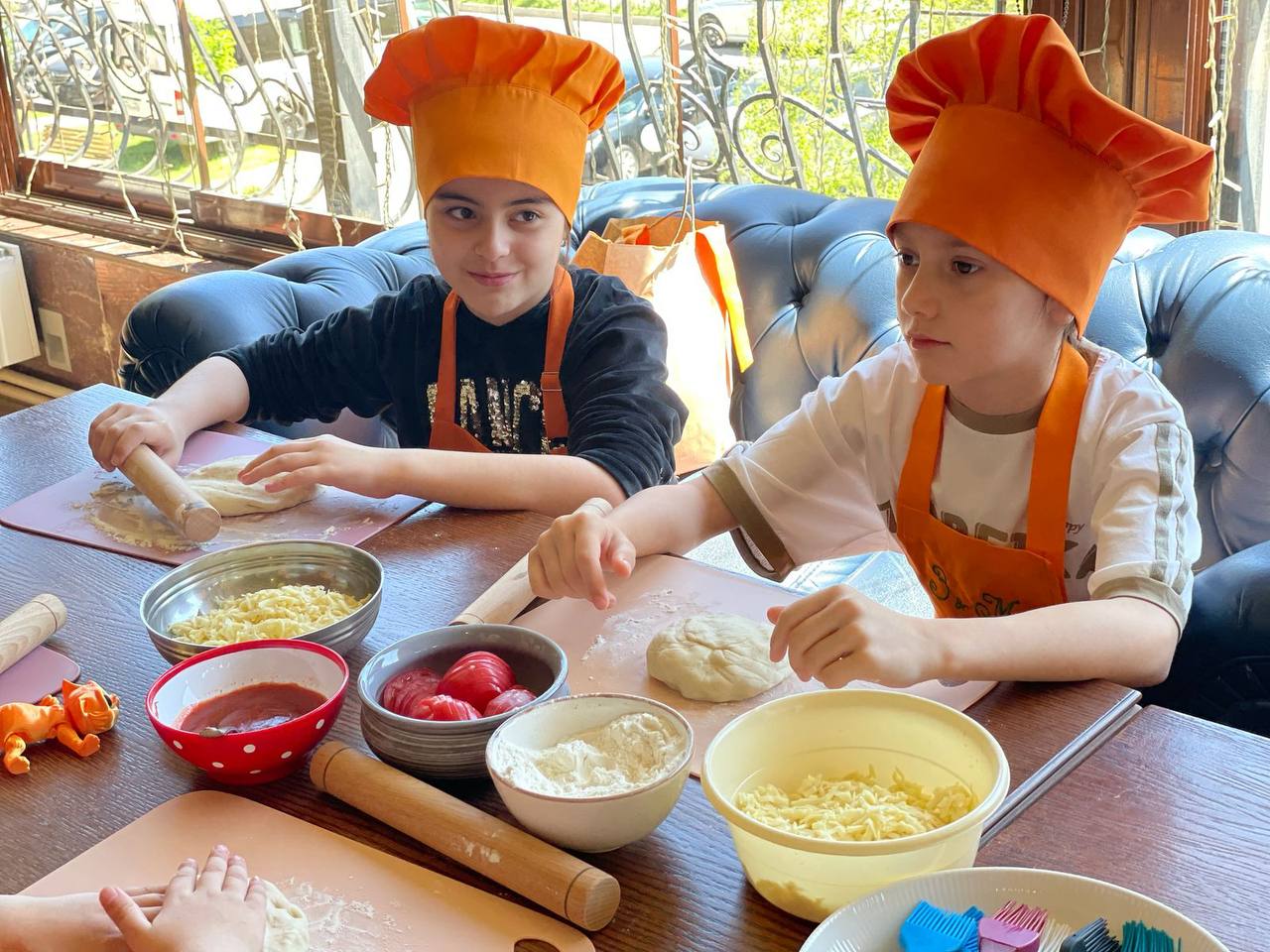 Для детей участников СВО провели кулинарный мастер-класс